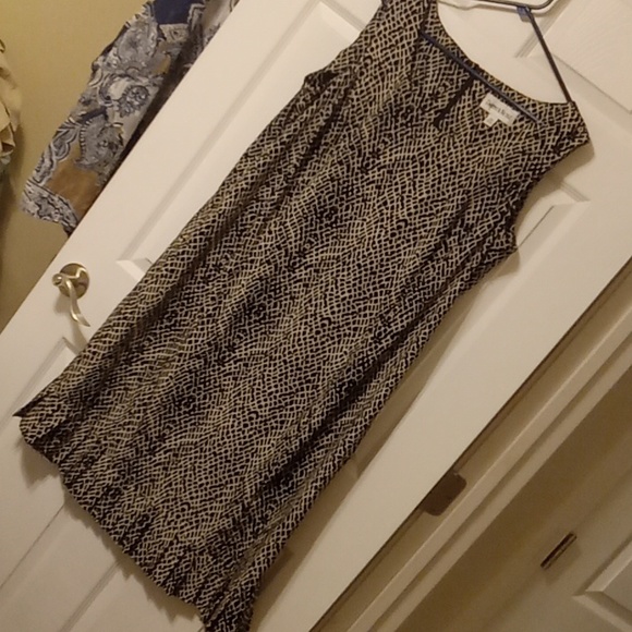 Danny & Nicole sleeveless size 16w dress - Picture 1 of 8